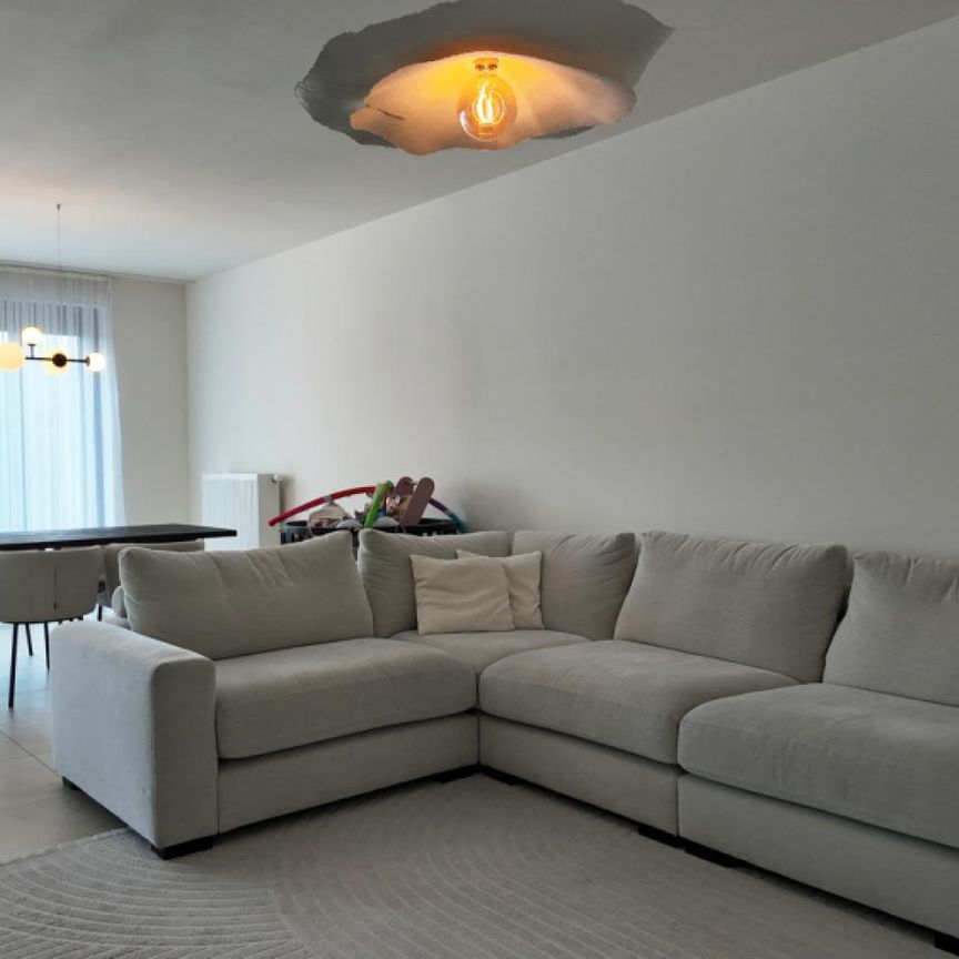 Huis te huur in Eeklo - Photo 1