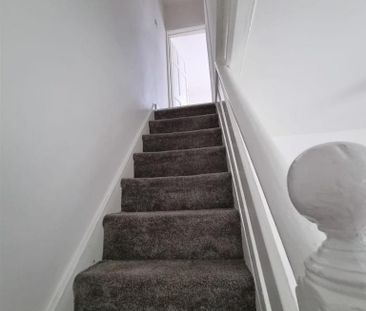 2 bedroom property to rent - Photo 5