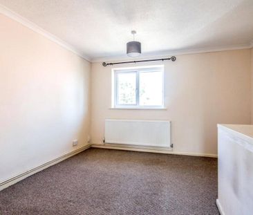 2 bedroom house to rent Normandy Close, Kempston, MK42 - Photo 2