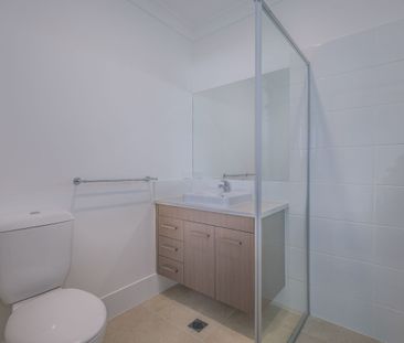 Easy living with low yard maintenance! - Photo 4