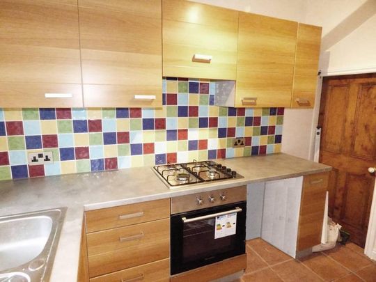 2 bedroom terraced house to rent - Photo 1