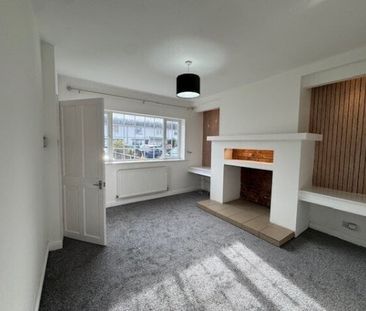 Dudley Road, Ellesmere Port, CH65 - Photo 1