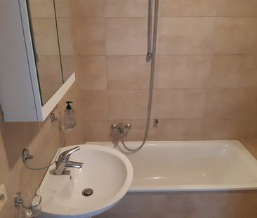 Eigentijds appartement met autostaanplaats. Geen vaste kosten. - Photo 4