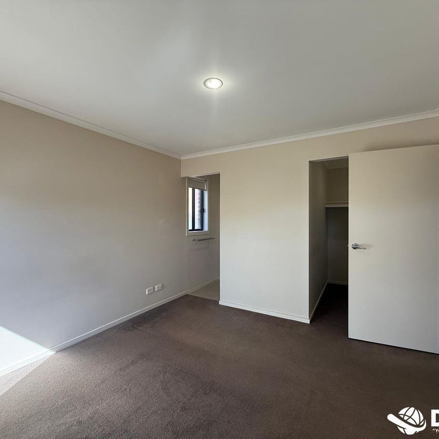 Family Home in the Heart of Point Cook - Photo 1