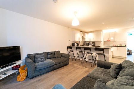 6 bedroom house to rent - Photo 3