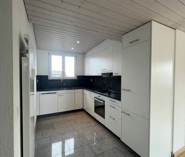 Modern and bright apartment in the attic - Foto 1