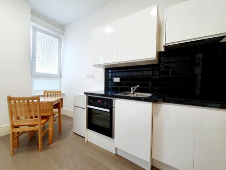 Studio to rent - Photo 5