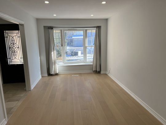 For Lease - 91 Campania Crescent, Toronto, Ontario - Photo 1