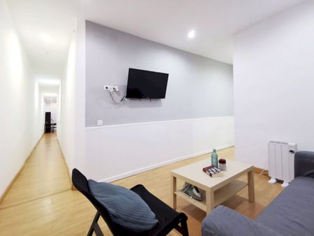 Splendid room Bailén Street - Photo 3