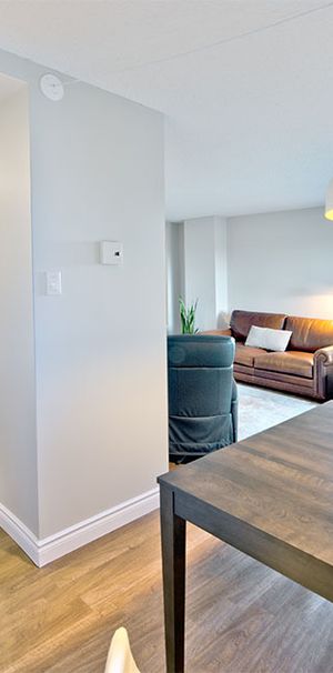 0 Bedroom | 1 Bathroom - 215 Rue Bellevue, Sherbrooke - Photo 1