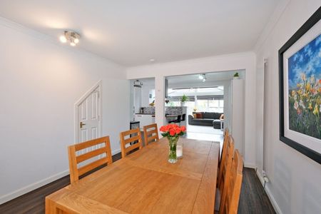 42 Castleview Avenue, AB51 0SA, Inverurie - Photo 3