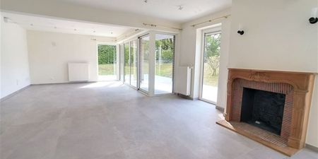 Appartement te huur in Waterloo voor € 2.100 met 4 slaapkamers - Foto 2