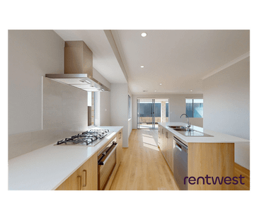 VIBRANT COASTAL COMMUNITY - Photo 6