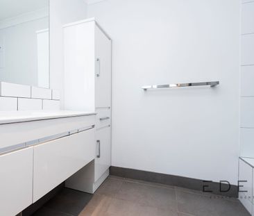 3/12 Fawkner Road, Pascoe Vale, Vic 3044 - Photo 1