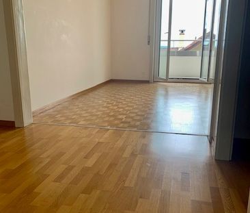 Magnifique appartement situé au 1er étage avec vue sur le lac et le... - Photo 6