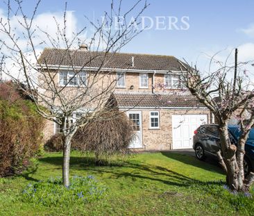 4 bedroom detached to rent Biddel Springs, Highworth - Photo 4