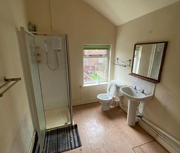 1 Bed Flat, Witton, B6 - Photo 2