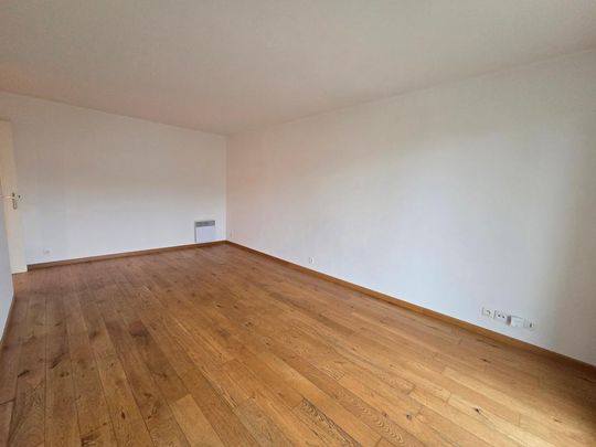 Location Appartement 2 pièces 43m² STE GENEVIEVE DES BOIS 91700 - Photo 1