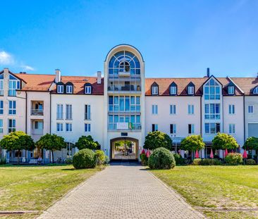 Ottobrunn: Helle Dachgeschosswohnung auf Zeit mieten - Photo 5