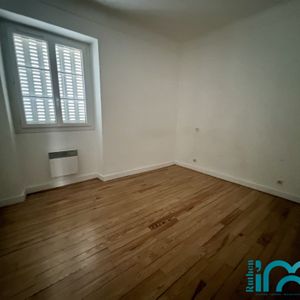 Location Appartement 2 pièces 34m² RODEZ 12000 - Photo 3