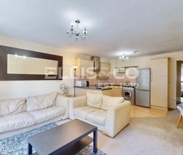 Northfield Avenue, W13, London - Photo 4