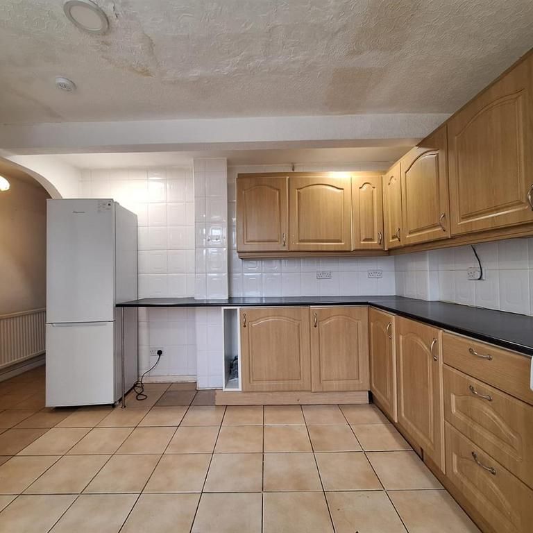 3 bedroom house to rent - Photo 1