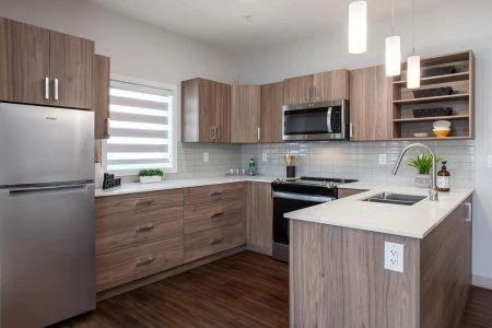 Telford Mews — 2 Bedroom - Photo 2