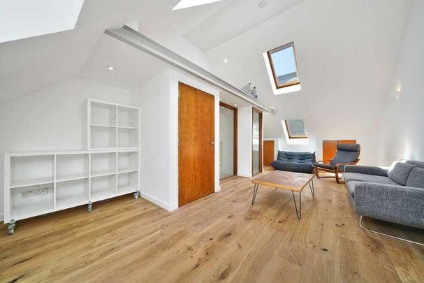 Fairclough Street, Aldgate, E1 - Photo 1