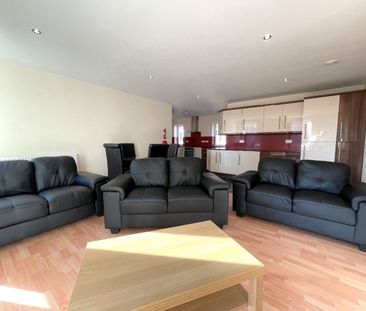 4 bed Apartment Ecclesall Road - Photo 5