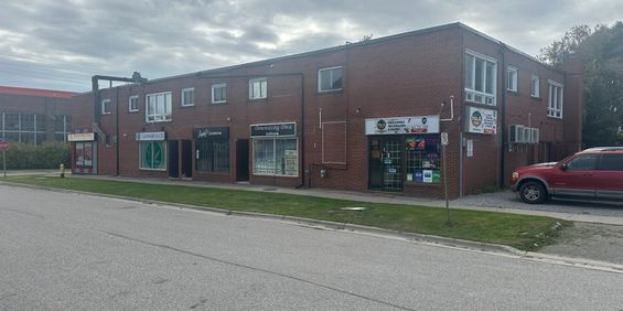 For Lease - 92 Wolfe Street Unit# 5, Oshawa, Ontario - Photo 3