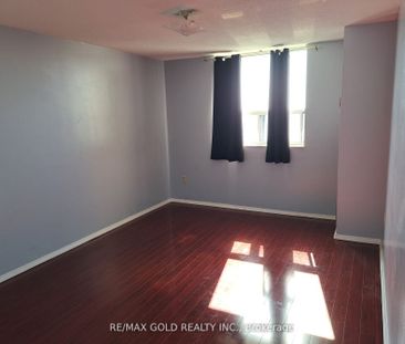 For Lease - 3 Lisa Street Unit# 911, Brampton, Ontario - Photo 1