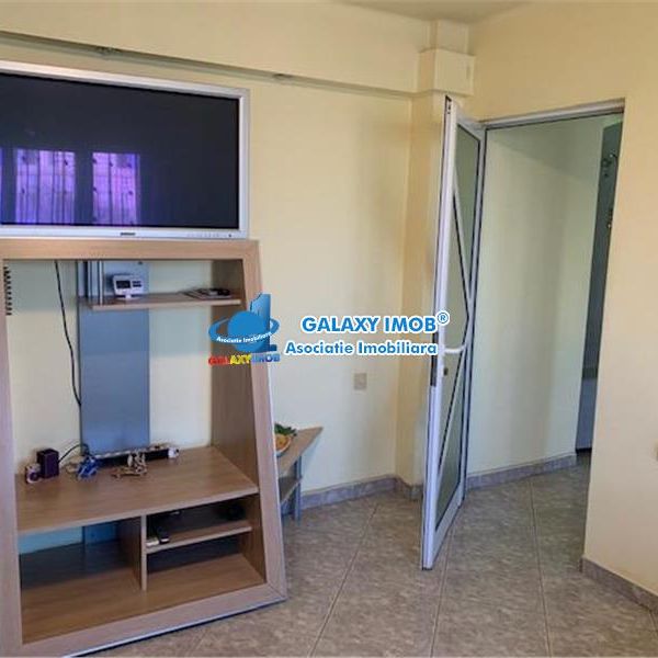 Inchiriere apartament 2 camere, in Ploiesti, zona Ultracentrala - Photo 1