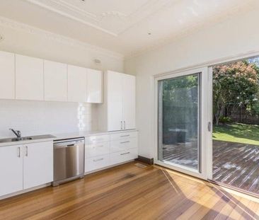 1/1 Marlborough Avenue, Camberwell - Photo 1