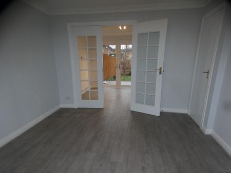 2 bedroom semi-detached house to rent - Photo 2