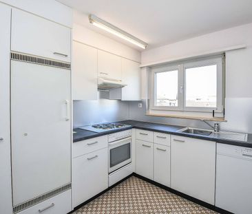 Schöne Wohnung mit sehr grosser Terrasse - Foto 1