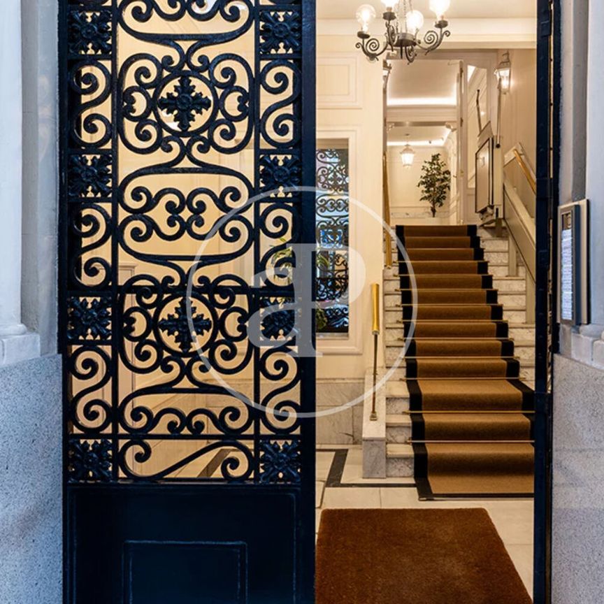 Flat for rent in Almagro (Madrid) - Photo 1