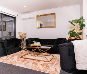 Modern 3-Bedroom Home for Rent in Papakura - Photo 1