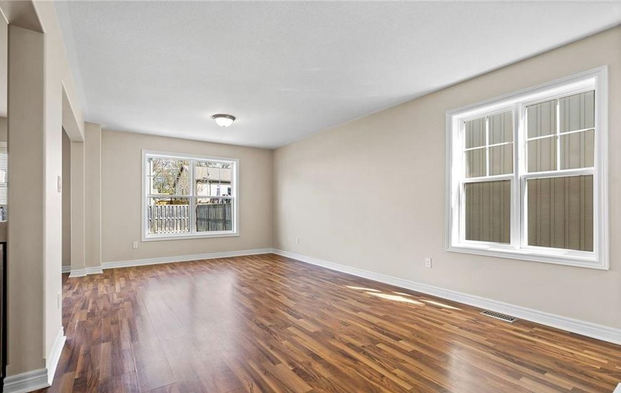 For Lease - 8 CHICORY Crescent, St. Catharines, Ontario - Photo 1