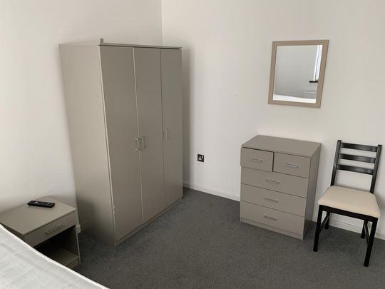 4 bedroom house share to rent - Photo 1