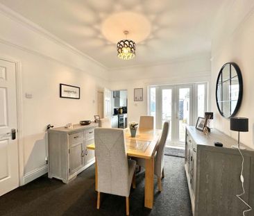 3 bedroom end of terrace house to rent - Photo 6