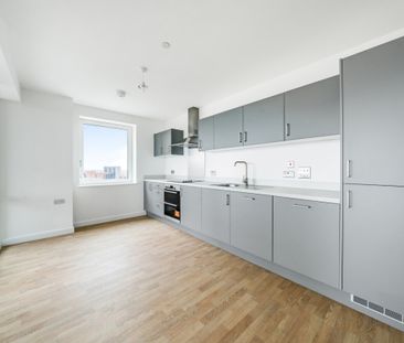 St Pauls Road, Barking, London, IG11 - Photo 5