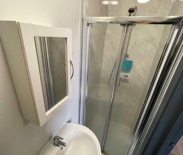 Cecil Avenue, DN4 - Photo 2