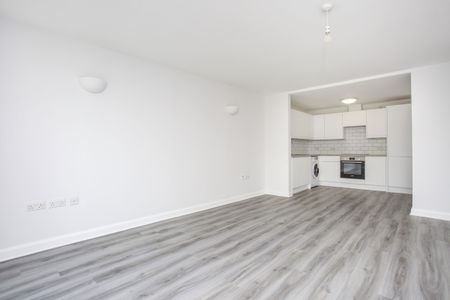 The Origin Apartments, 3 Summer Place, Bracknell, RG42 - Photo 2