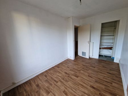 A LOUER APPARTEMENT T3- BREST - Photo 5