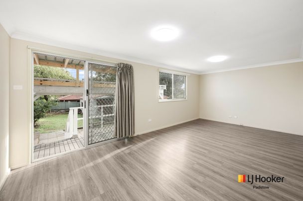Comfortable Home in Heart of Padstow - Photo 1