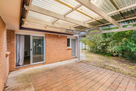 130 Julia Flynn Avenue, Isaacs ACT 2607 - House For Rent | Domain - Photo 3