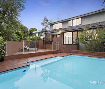 23 Jolie Vue Road, Balwyn North - Photo 2