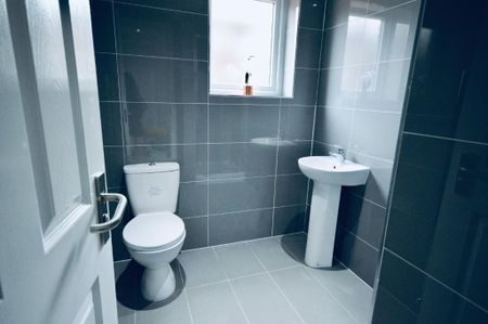 4 bedroom house to rent - Photo 2