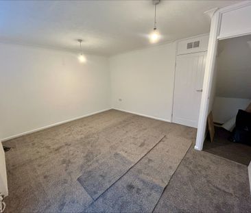 Ridge Avenue, Burnley - Photo 2