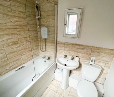 Holland Street - Photo 3